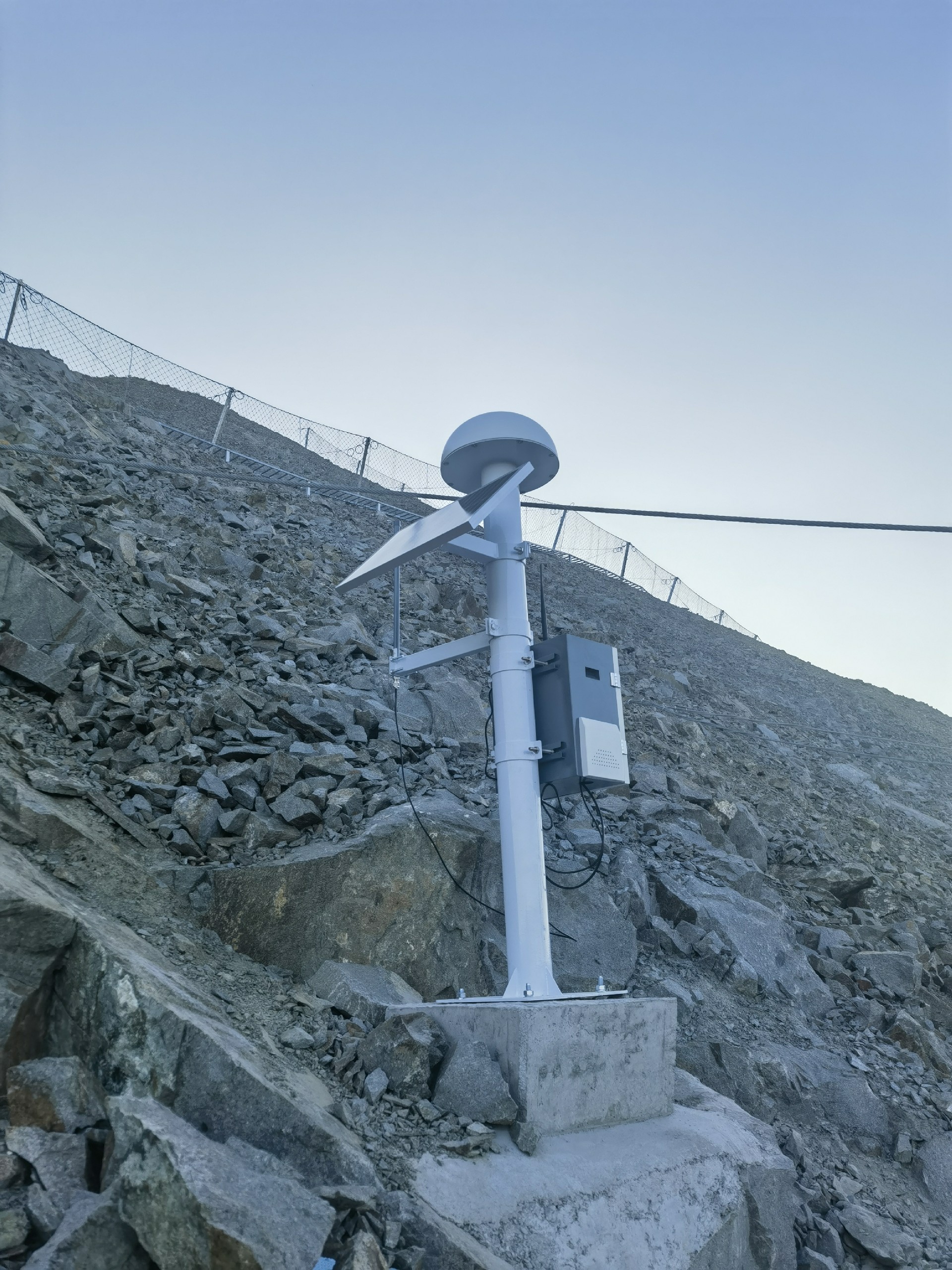 305 線林東至下伙房段公路工程位移監(jiān)測(cè)項(xiàng)目 (4).jpg